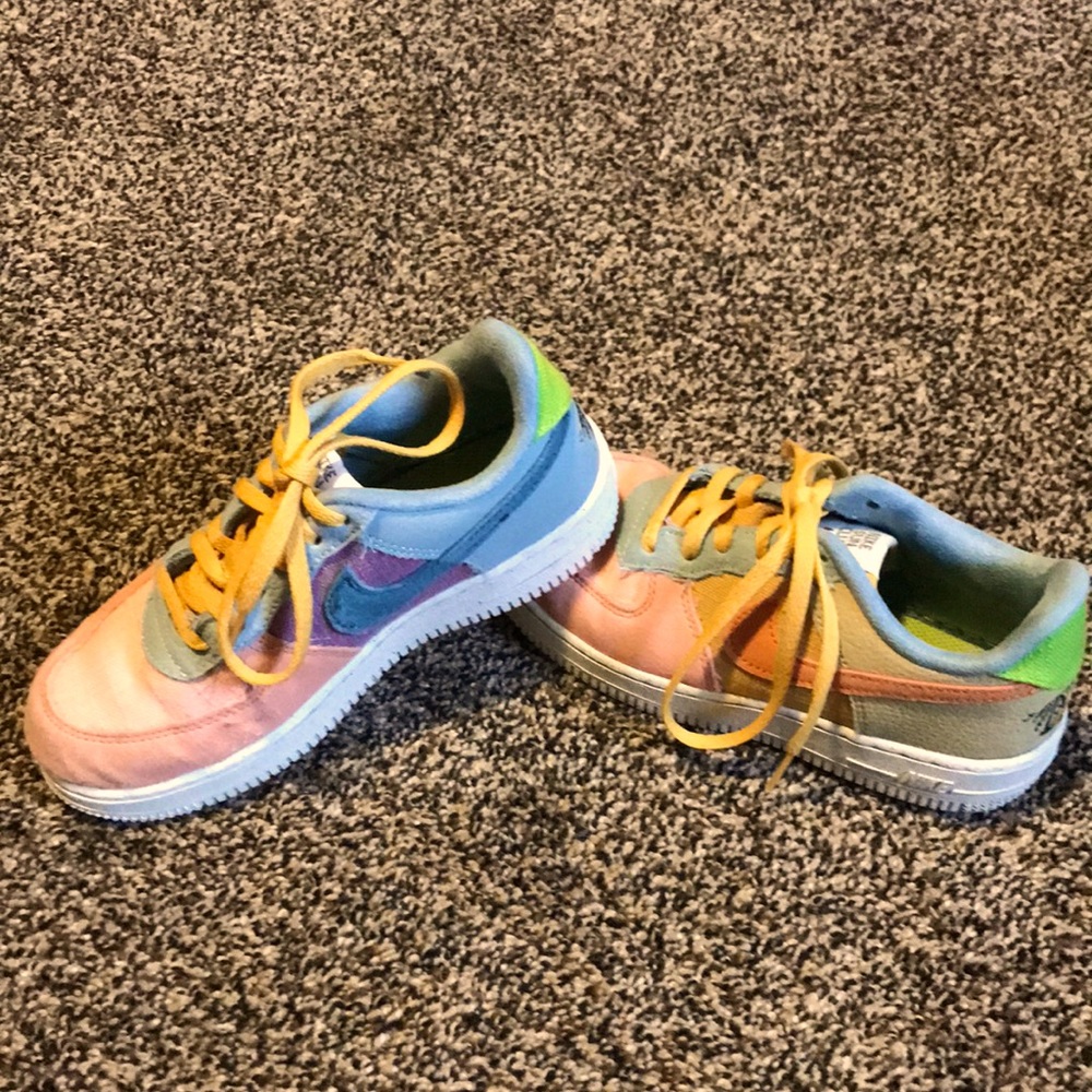 Nike Air Force Sun Club Size 2